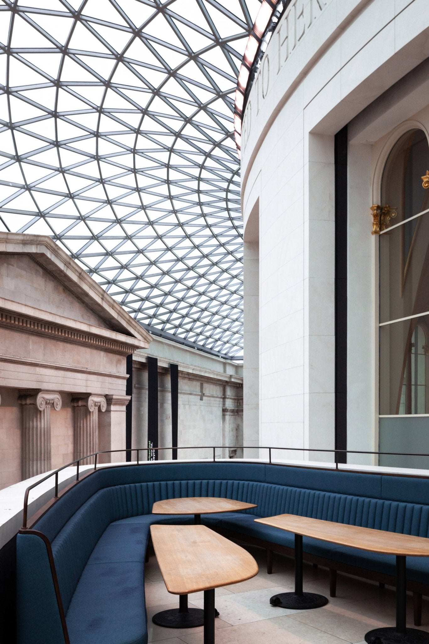 Essence - London - Yaopey Fine Art - 