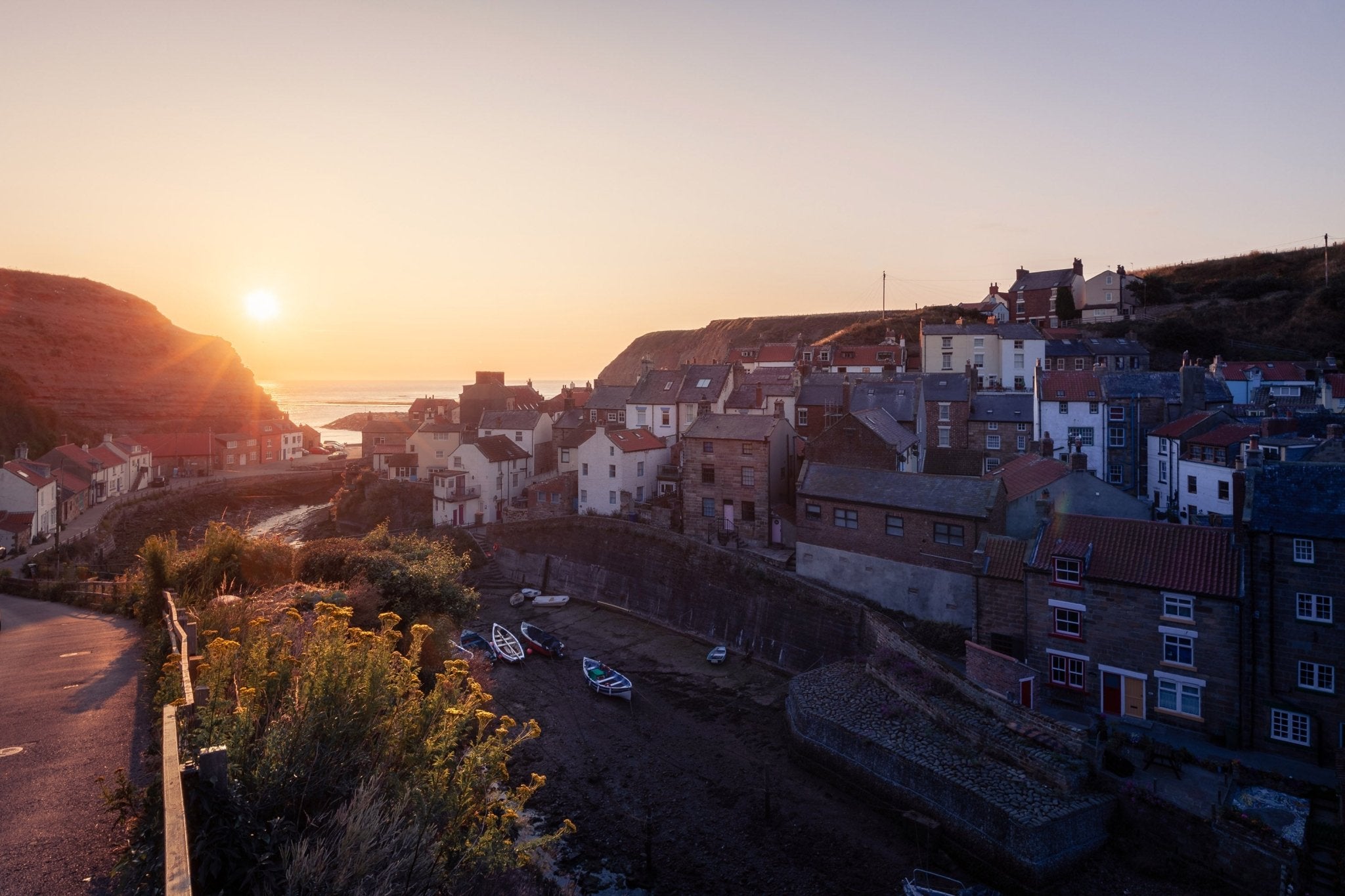 Solitude - Staithes - Yaopey Fine Art - 